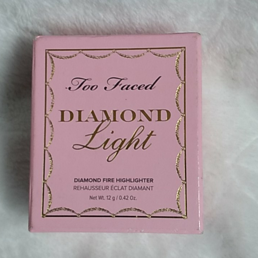 Too Faced Diamond Highlighter